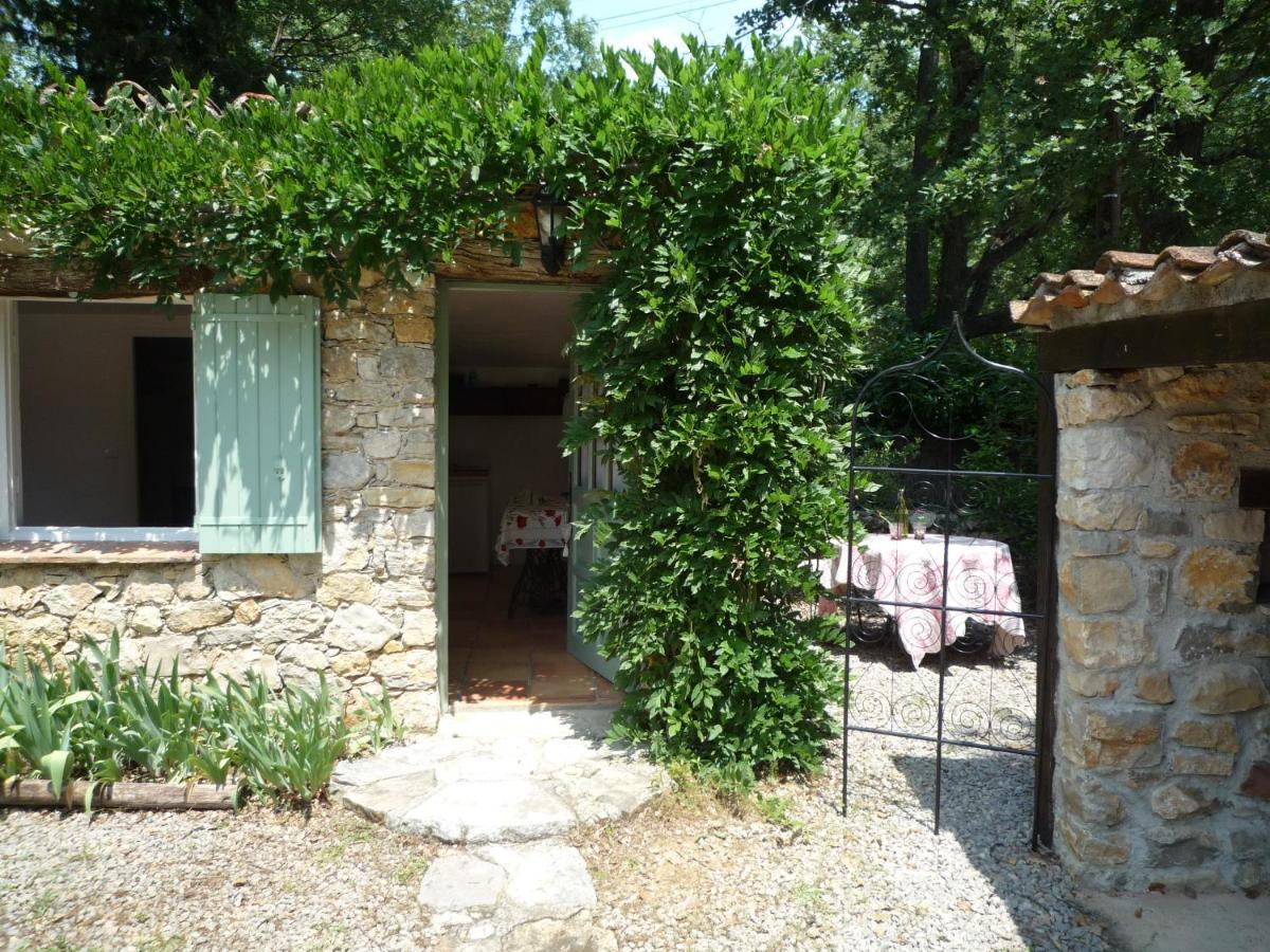 La Rose Des Vents Bed & Breakfast Montauroux Dış mekan fotoğraf