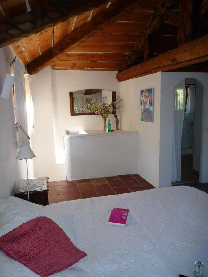 La Rose Des Vents Bed & Breakfast Montauroux Dış mekan fotoğraf