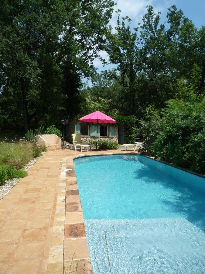 La Rose Des Vents Bed & Breakfast Montauroux Dış mekan fotoğraf